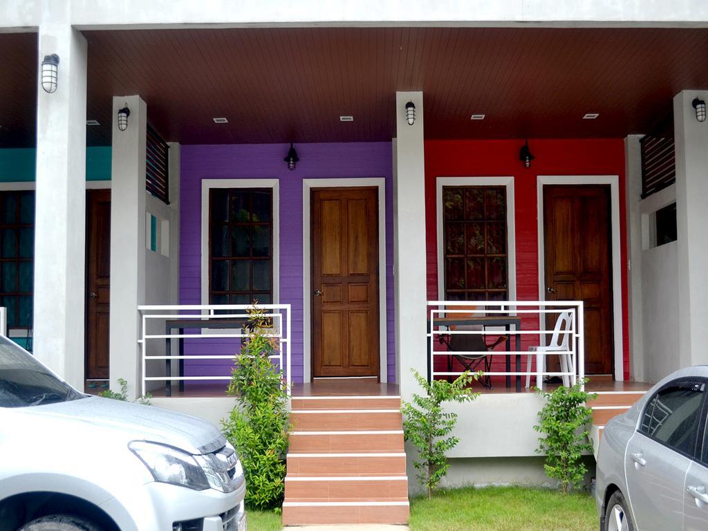 Toffee House Hotel Nakhon Nayok Exterior photo