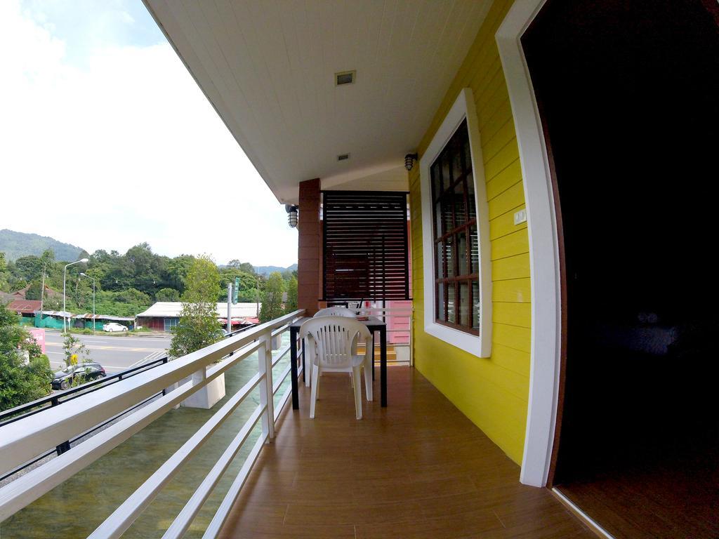 Toffee House Hotel Nakhon Nayok Exterior photo