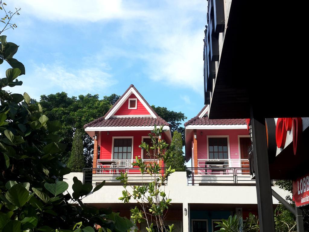 Toffee House Hotel Nakhon Nayok Exterior photo